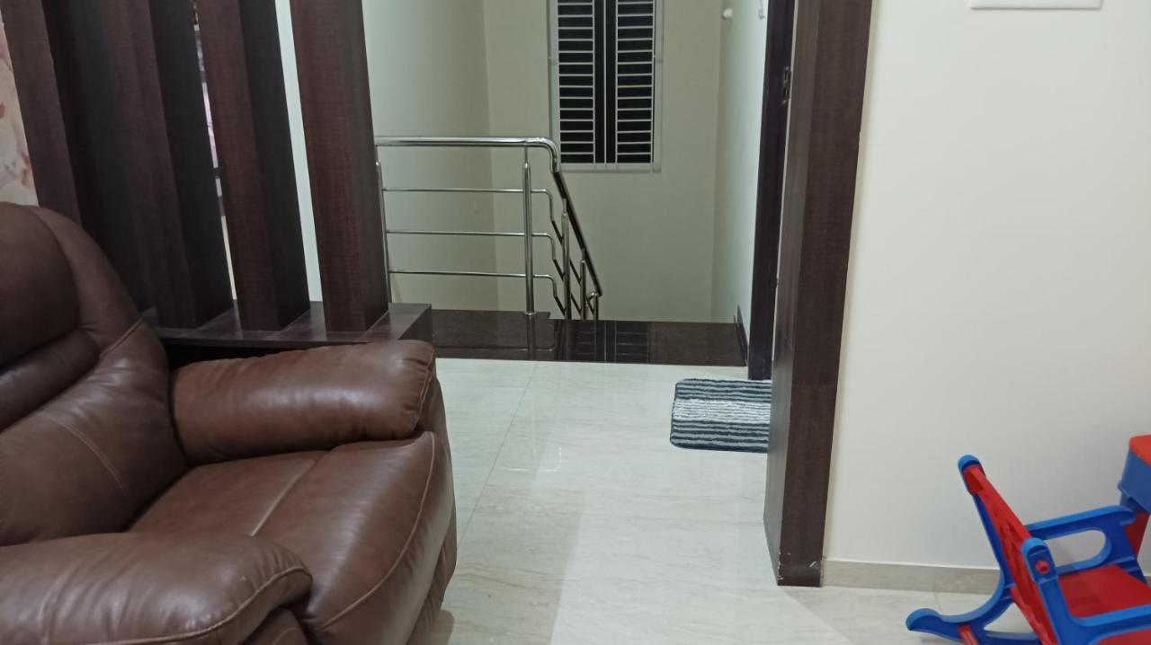 Shi'S Vilva - The Bungalow In Coimbatore - Near Airport, Kmch, Codesia Buitenkant foto