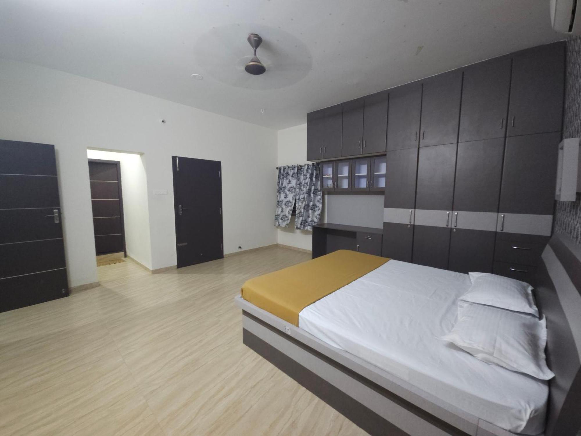 Shi'S Vilva - The Bungalow In Coimbatore - Near Airport, Kmch, Codesia Buitenkant foto